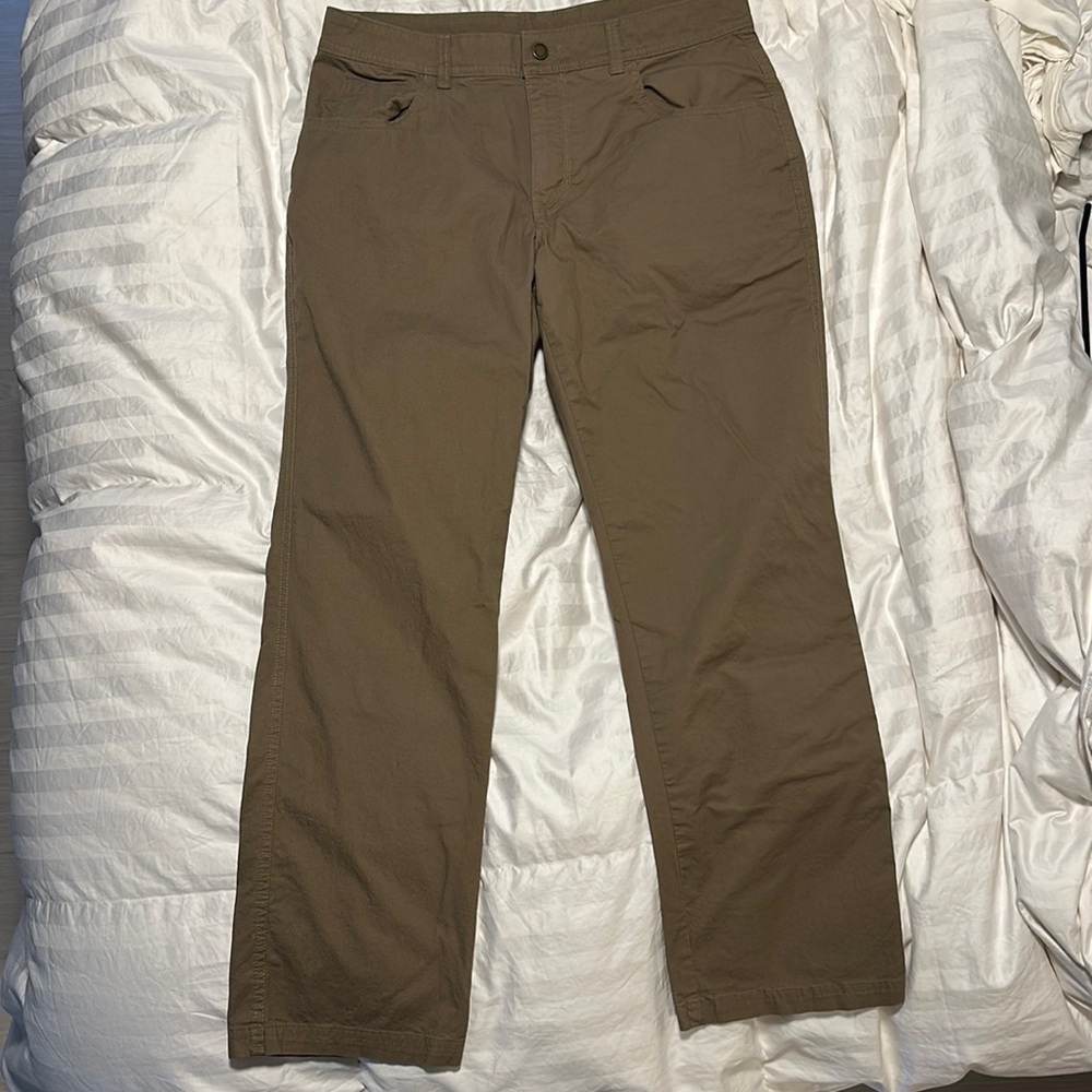 COLUMBIA RAPID RIVER PANTS *NEVER WORN*